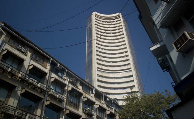 Mumbai to be made a global financial hub: Sinha