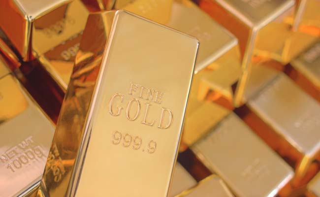 Centre asked to reduce import duty on gold