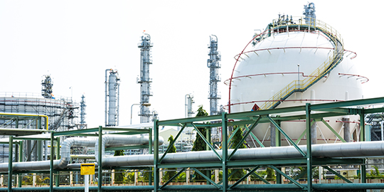 Indian Oil Gives LNG Storage Tank Contract to Japan's Mitsubishi Heavy Industries