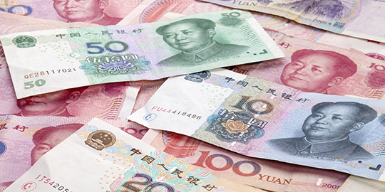 Chinese currency continues sharp fall on third day