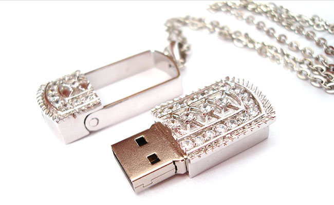 Indian jewelry firm gears up for ‘smart jewelry’ manufacturing