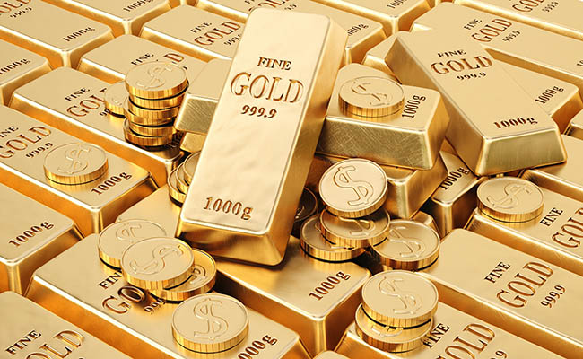Gold remains weak on sluggish demand from jewellers