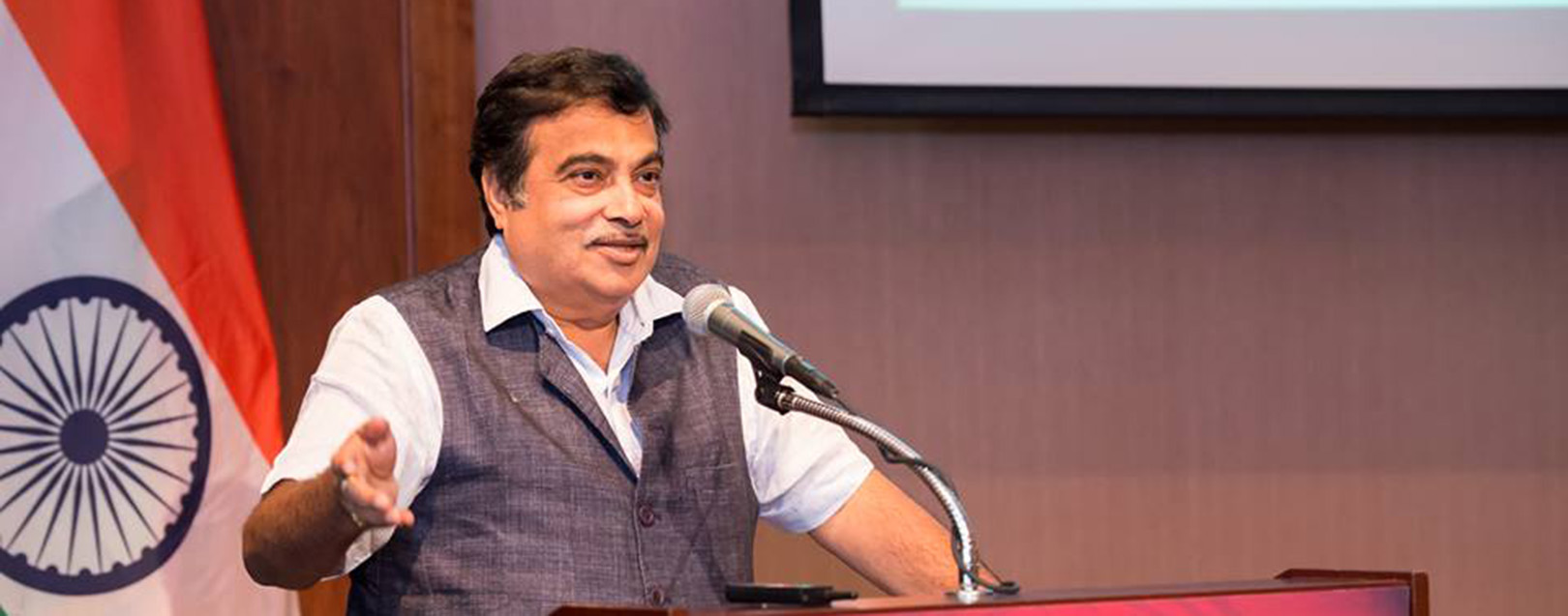 Gadkari invites Indo-Americans to participate in Start-up India