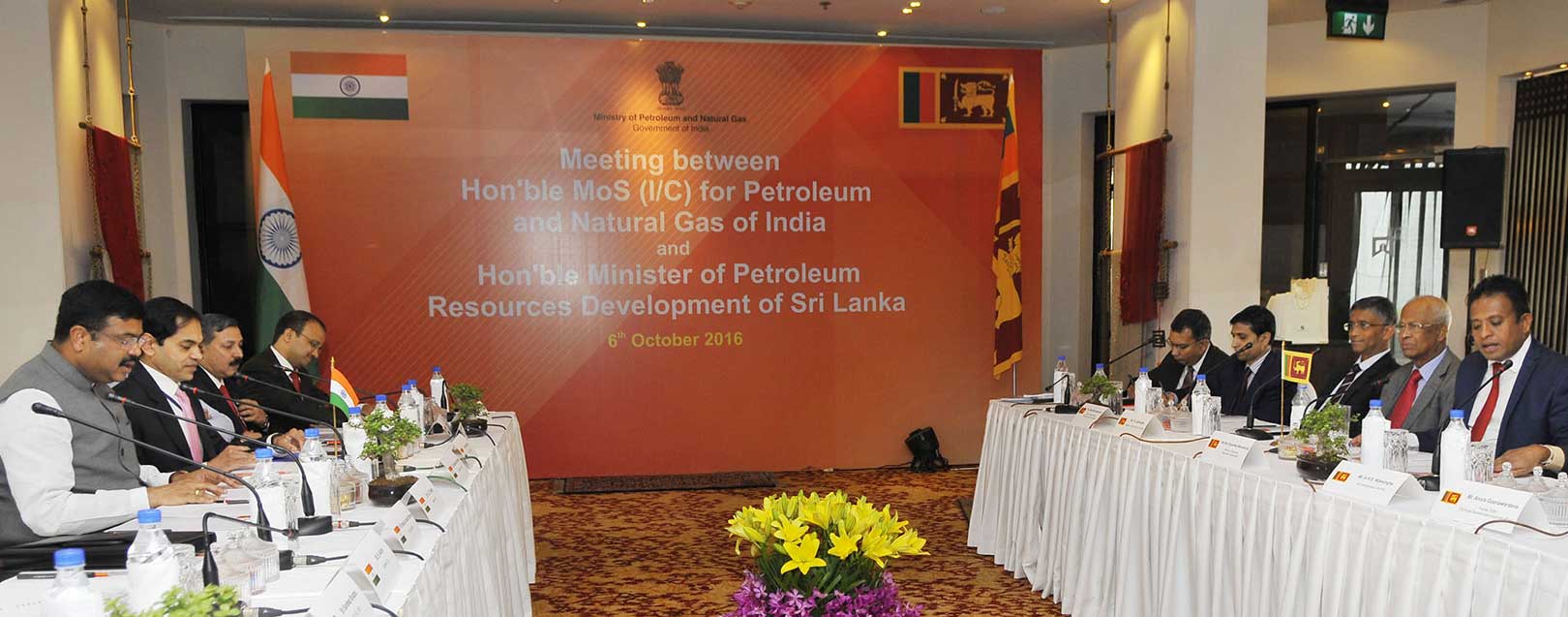 India looks to develop gas infrastructure in Sri Lanka