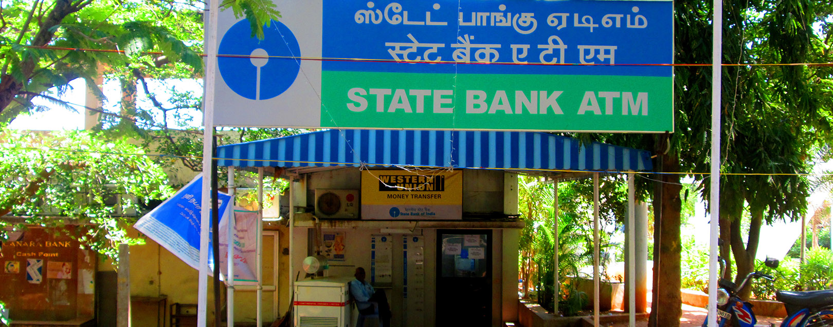 6 lakh SBI debit cards recalled; HDFC, Axis, ICICI, Yes Bank cards also compromised