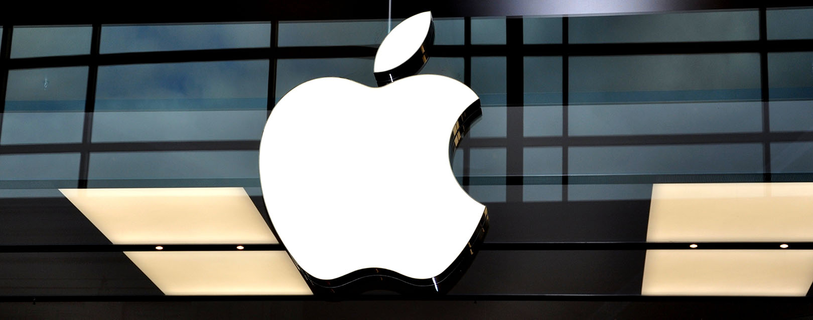 Apple to open its first distribution centre in India