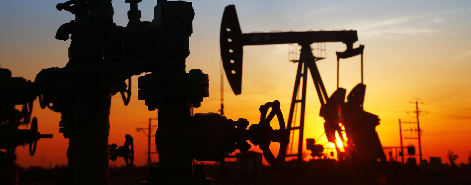 Oil prices recover with production cut deal