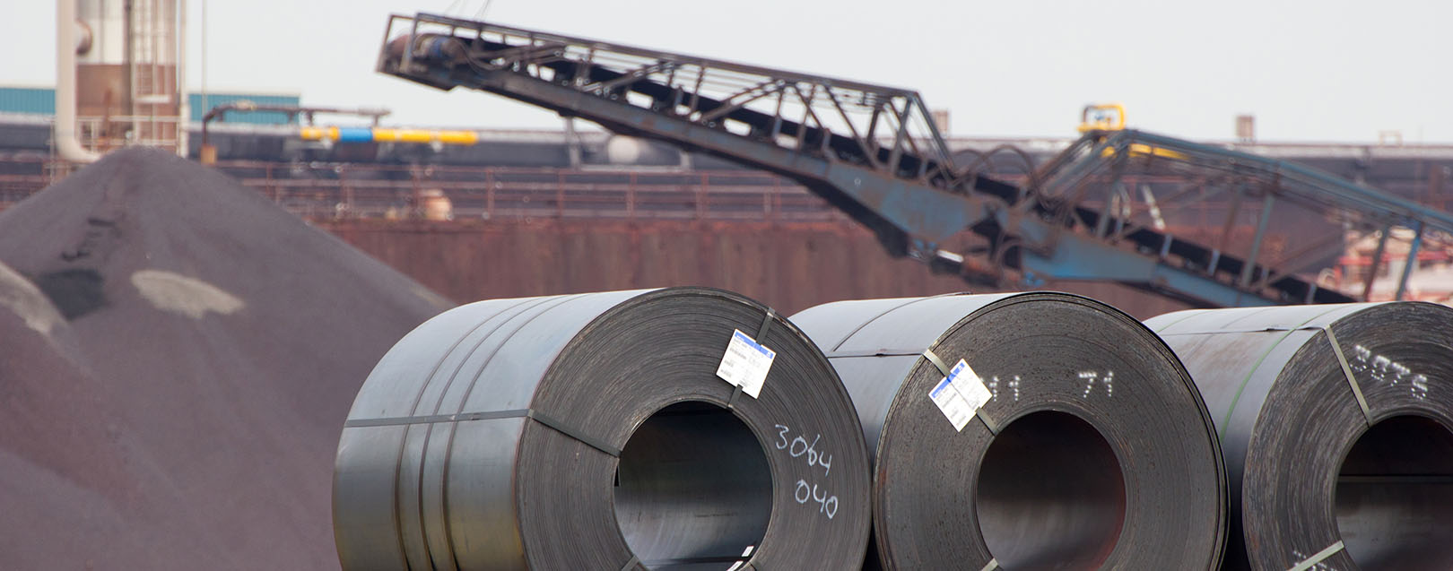 Govt imposes anti-dumping duty on imports of steel products from China
