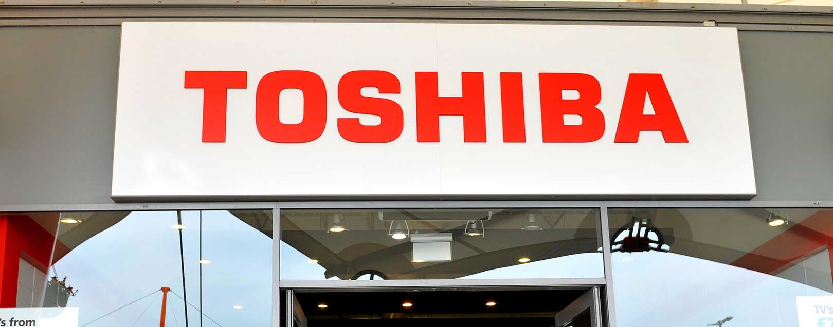 Toshiba to sell ‘minority stake’ in chip business to Western Digital 