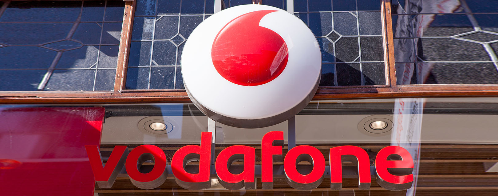 Vodafone, Amazon Prime tie up to offer on-demand entertainment