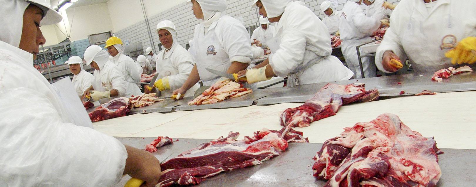 Brazil’s meat exports hit by restrictions from 4 major meat importers