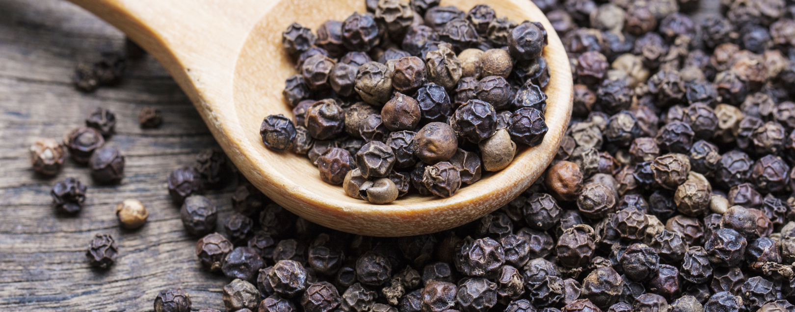 Govt imposes a minimum import price of Rs.500/kg on pepper