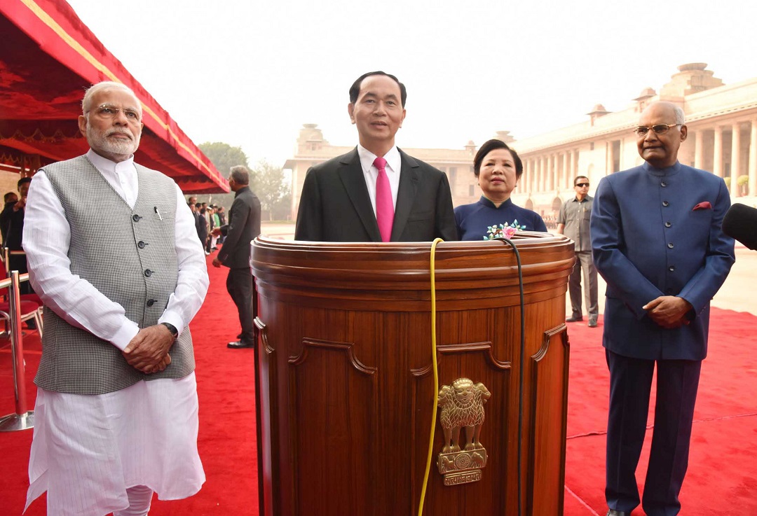 Vietnam President invites Indian businesses to invest in his country