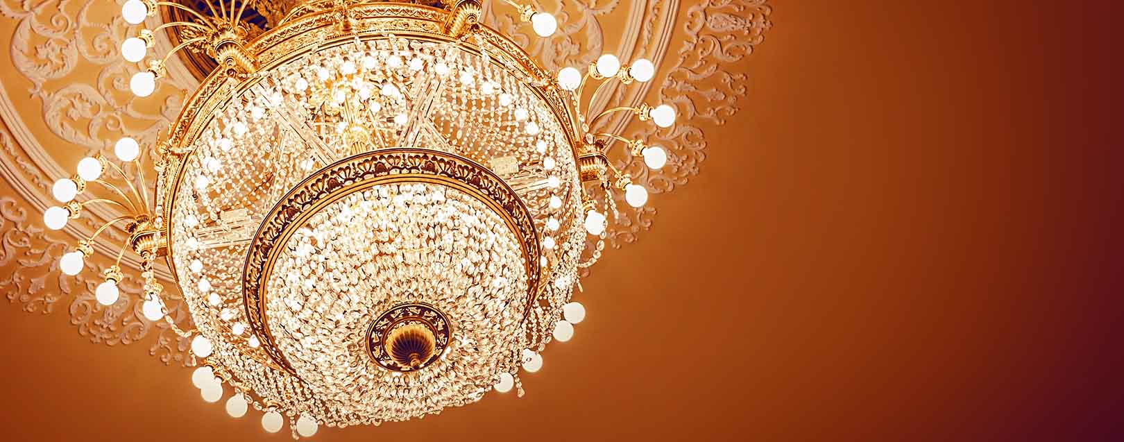 Chandelier - All that glitters can be (worth) gold! March 2018 issue